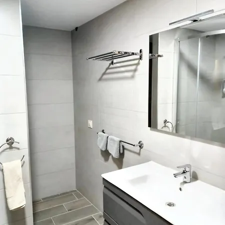 Cosy With Mountain View In Mourisca - 65 Sqm Morisca